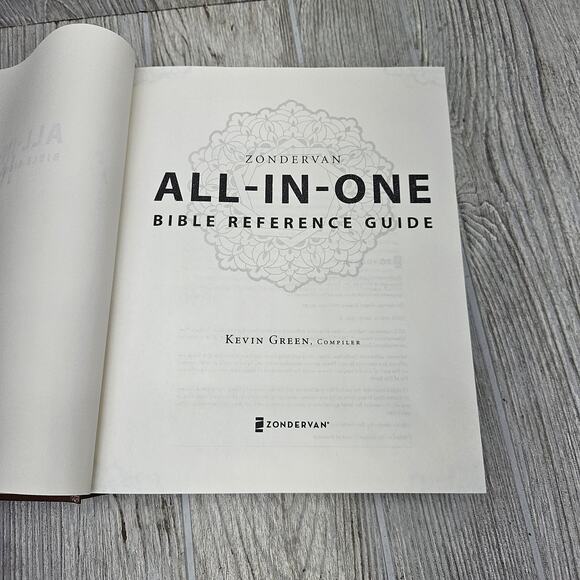 Zondervan All-In-One Bible Reference Guide Kevin Green Hardcover Concordance Top - Picture 7 of 11